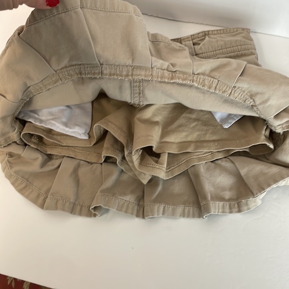 Old Navy youth sz 7 tan ruffled skort - Picture 4 of 12